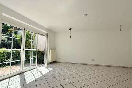 Wohnung Mannheim Hochstätt - 1 Zimmer, 52 m&sup2;, 640&euro; | Angebot:26491558