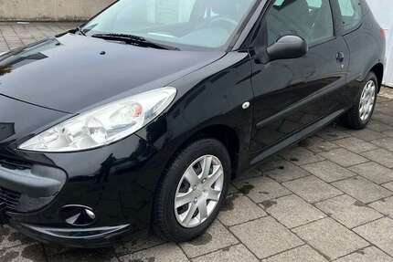 Peugeot 206 170.000 km 1.200 &euro; Gernsheim 64579