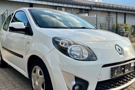Renault Twingo 153.000 km 2.499 € Eppelheim 69214