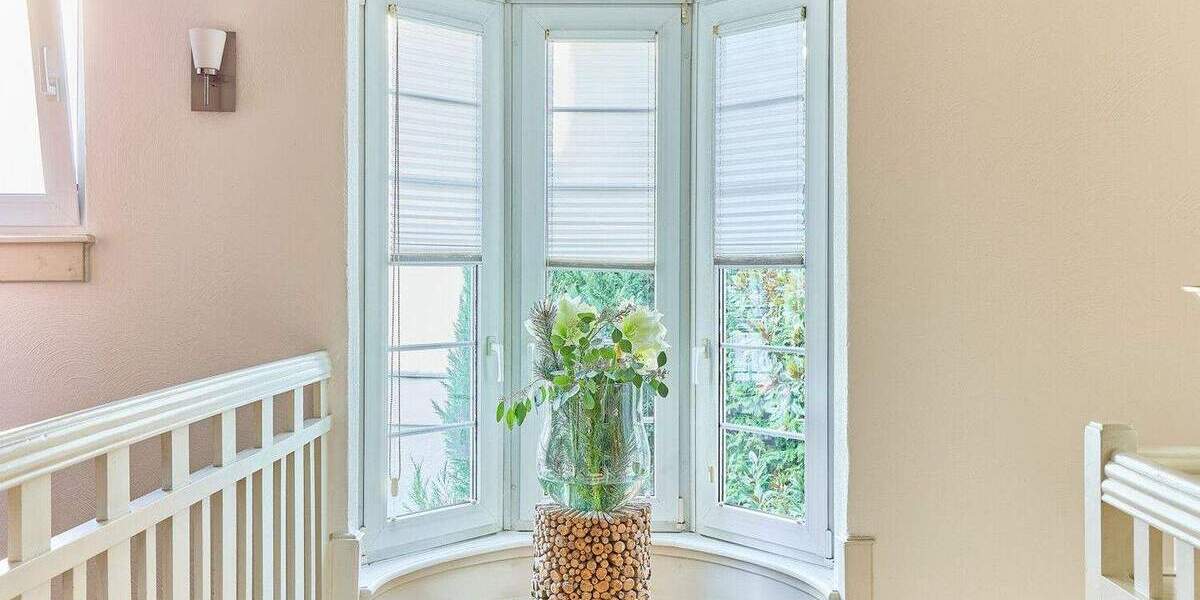 Historisches Fachwerk trifft modernes Wohngefühl mit Terrasse und Garten! 8 zimmer