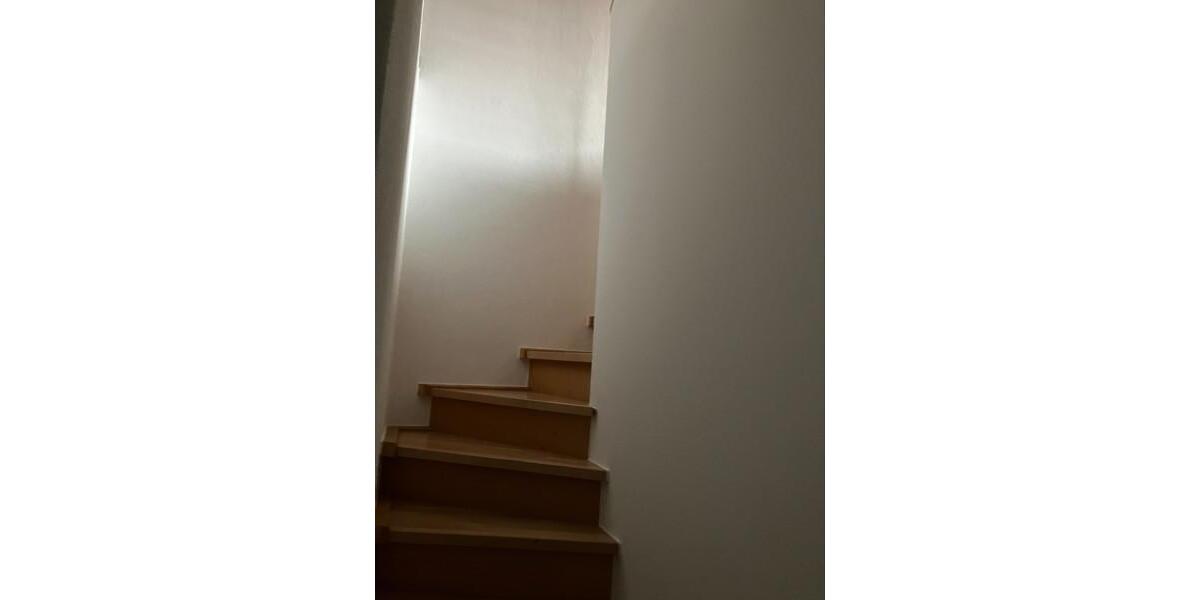 Etagenwohnung Heppenheim (Bergstraße) - 2 Zimmer, 87 m&sup2;, 785&euro; | Angebot:17741995