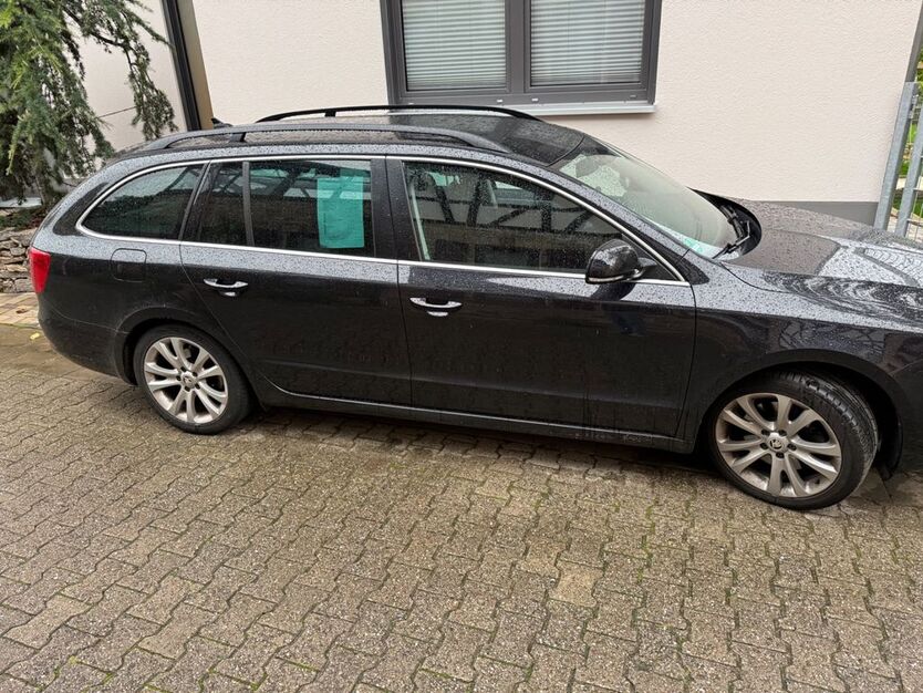 Skoda Superb 216.000 km 6.500 € Großkarlbach 67229
