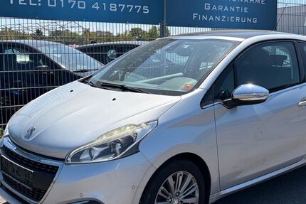 Peugeot 208 162.000 km 3.290 &euro; Hockenheim 68766
