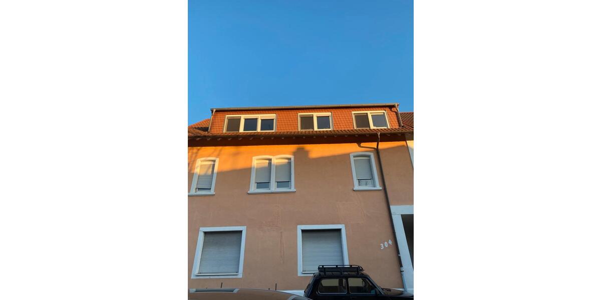 Privat: 3-Zimmer Dachgeschoss Wohnung in Ludwigshafen Rheingönhei 3.5 zimmer