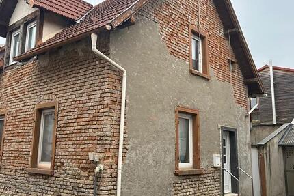 Haus Worms Vororte Südwest - 3.5 Zimmer, 100 m&sup2;, 159.000&euro; | Angebot:25871934