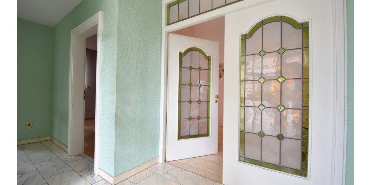 Einfamilienhaus Limburgerhof - 7 Zimmer, 215 m&sup2;, 595.000&euro; | Angebot:25683231