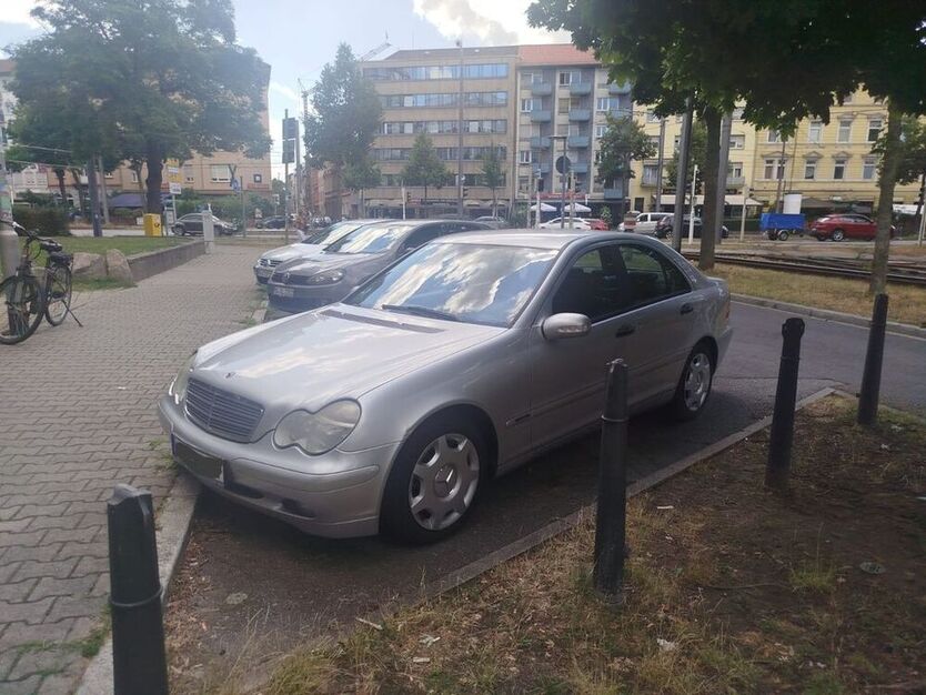 C 220