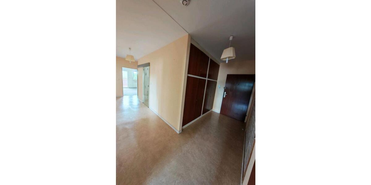 Etagenwohnung Bensheim - 5 Zimmer, 97 m&sup2;, 470&euro; | Angebot:26459872