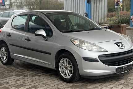 Peugeot 207 93.000 km 1.290 &euro; Ludwigshafen 67059