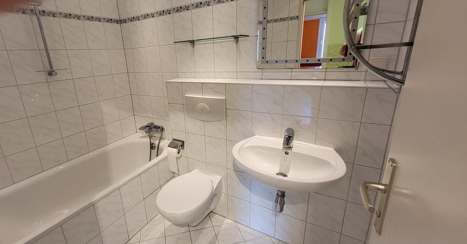 Etagenwohnung Ludwigshafen am Rhein Edigheim - 4.5 Zimmer, 100 m&sup2;, 215.000&euro; | Angebot:26047095