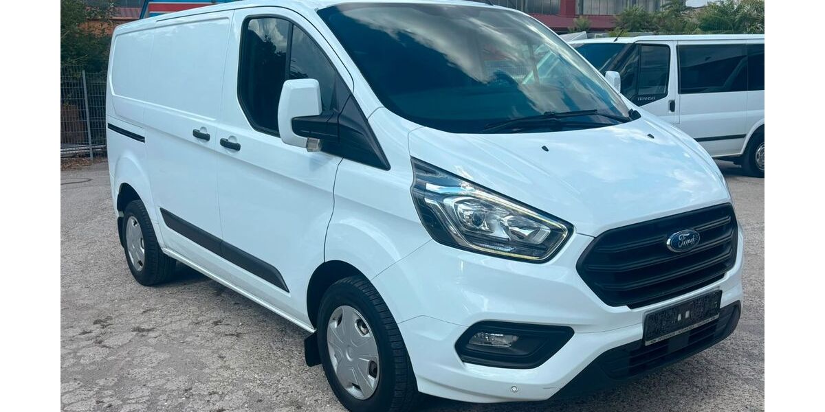 Ford Transit Custom 143.291 km 8.980 &euro; Viernheim 68519