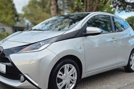 Toyota Aygo (X) 95.000 km 7.499 &euro; Speyer 67346