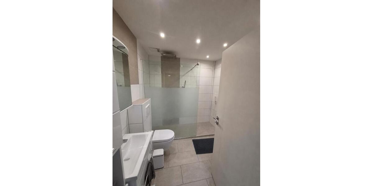 Dachgeschoßwohnung Schwetzingen - 2 Zimmer, 80 m&sup2;, 250.000&euro; | Angebot:27256460