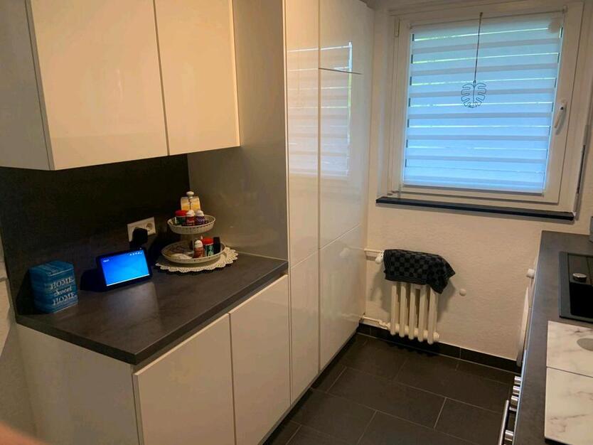 2.5 Zimmer Etagenwohnung in LU Moskauer Str.