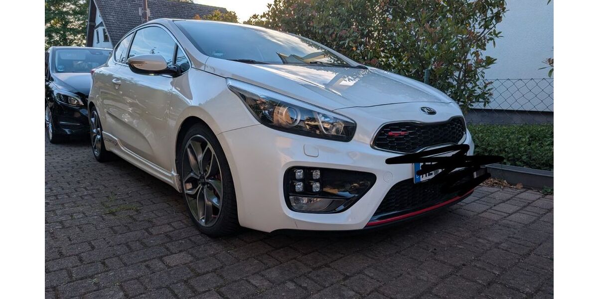 Kia pro ceed / ProCeed 128.000 km 9.200 &euro; Maxdorf 67133