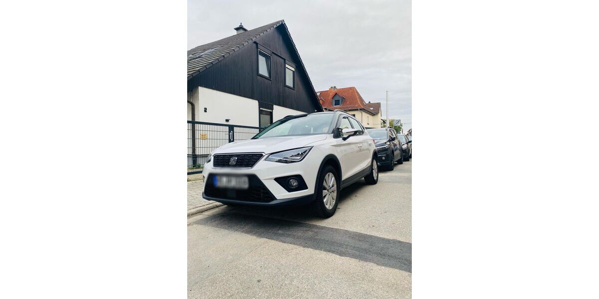 Seat Arona 105.280 km 13.200 &euro; Eppelheim 69214