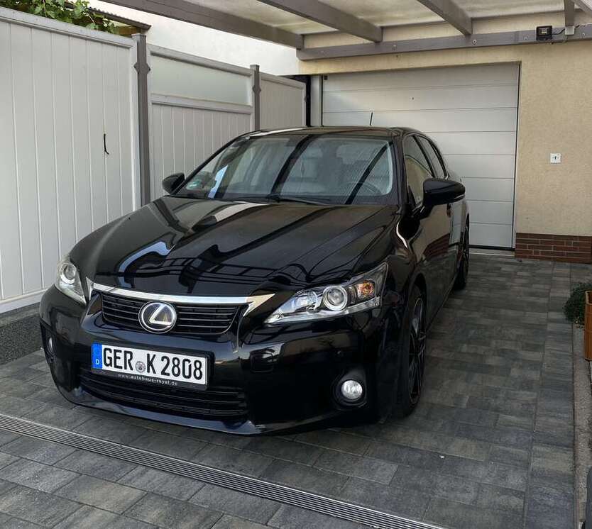 CT 200h