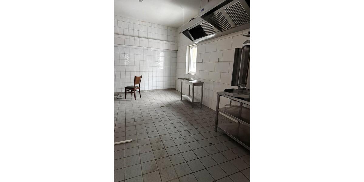 Gewerbeobjekt Ludwigshafen am Rhein Rheingönheim - 1.200&euro; | Angebot:25756194