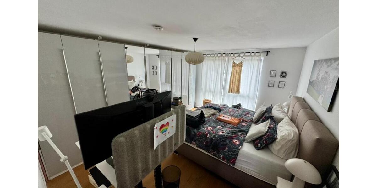 Helle moderne Etagenwohnung mit Südblick & Top-Ausstattung 4.5 zimmer