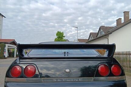Nissan Skyline