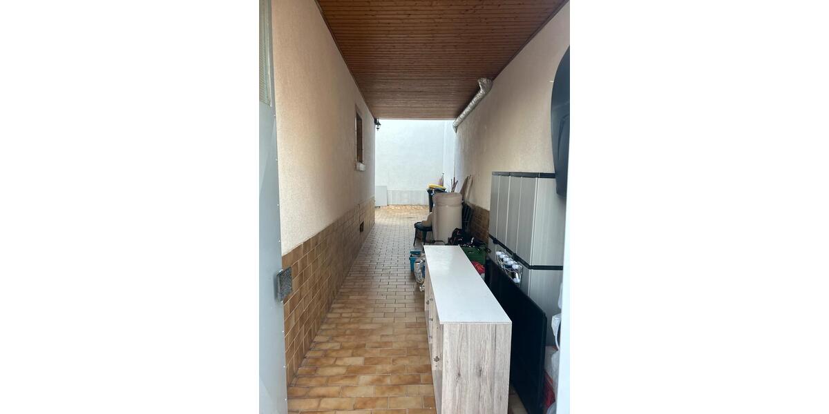 Mehrfamilienhaus, Wohnhaus Ludwigshafen am Rhein Ludwigshafen-Hemshof - 6 Zimmer, 166 m&sup2;, 418.000&euro; | Angebot:26786243