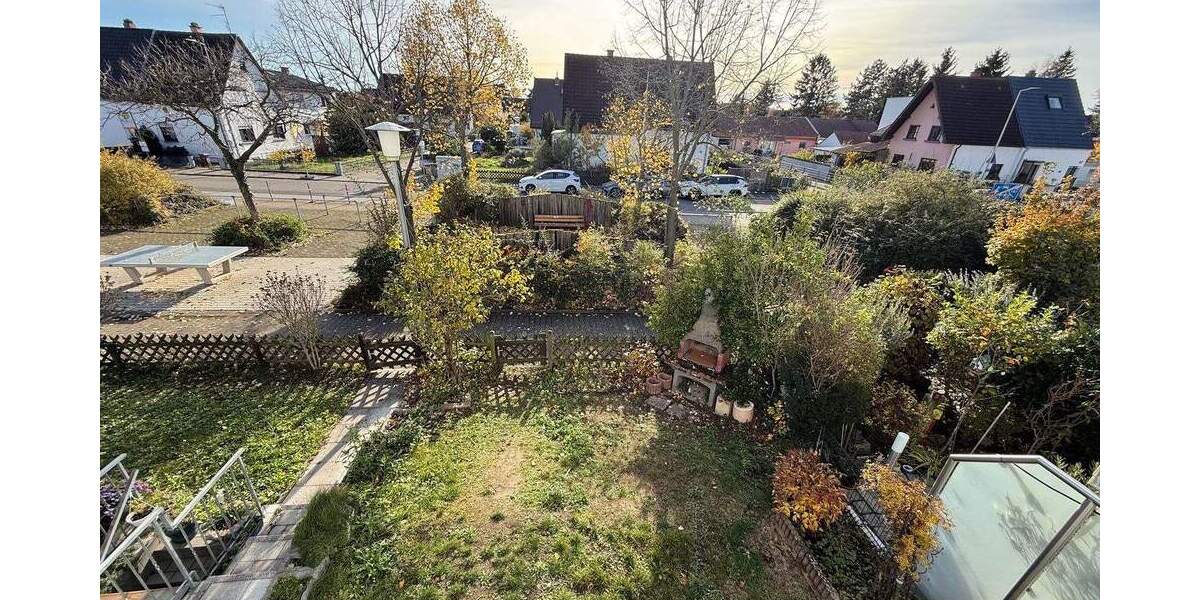 Reihenmittelhaus Mannheim Rheinau - 4 Zimmer, 122 m&sup2;, 365.000&euro; | Angebot:25730924