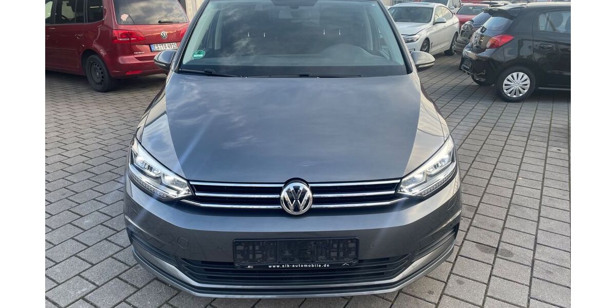 VW Touran 113.772 km 15.900 &euro; Leimen 69181