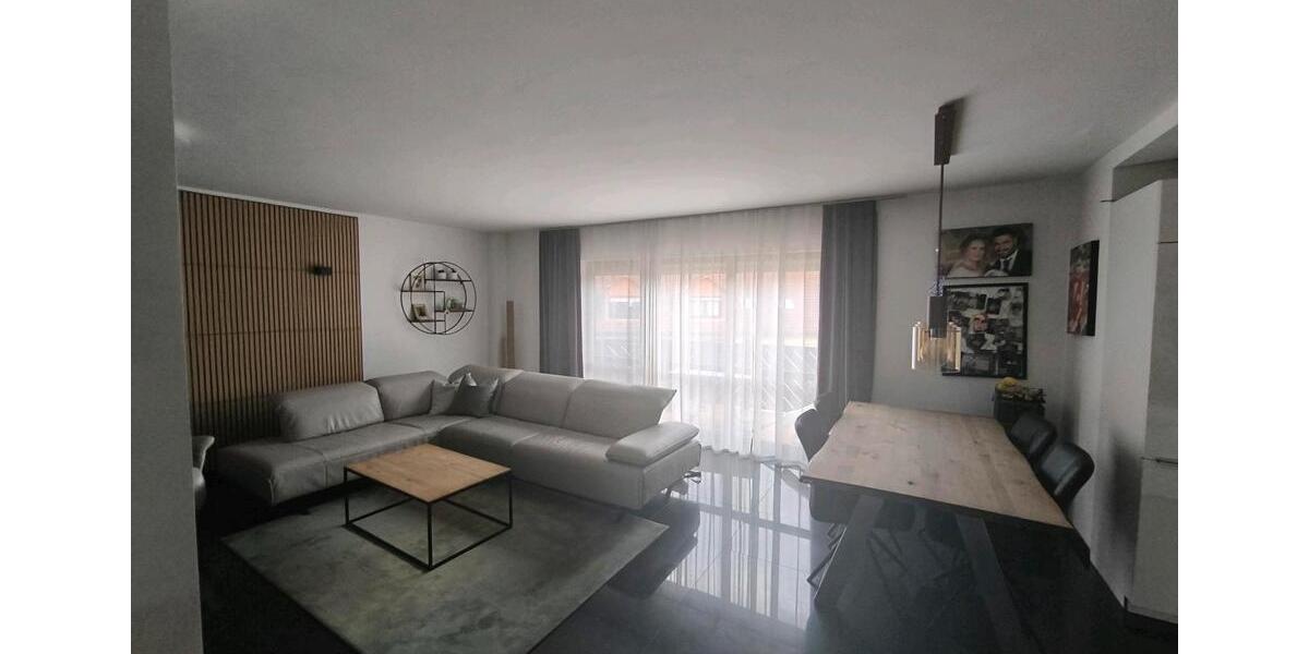 Etagenwohnung Mörlenbach - 3.5 Zimmer, 82 m&sup2;, 330.000&euro; | Angebot:25973404