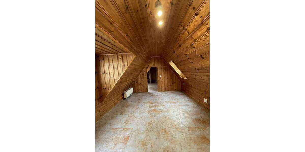 Etagenwohnung Neustadt Haardt - 4 Zimmer, 115 m&sup2;, 850&euro; | Angebot:25274377