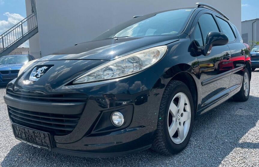 Peugeot 207 187.553 km 2.499 € Hockenheim 68766