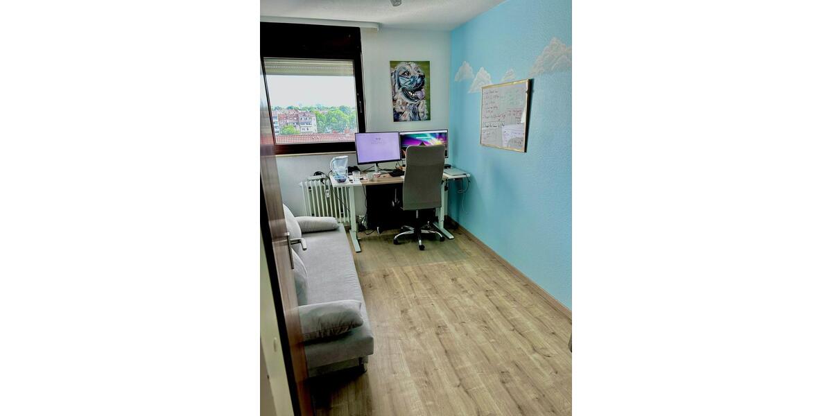 Etagenwohnung Ludwigshafen am Rhein - 4 Zimmer, 98 m&sup2;, 1.350&euro; | Angebot:25320406