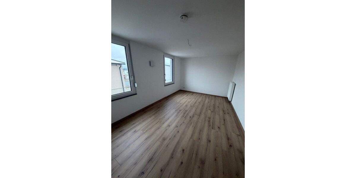 Doppelhaushälfte Biblis - 5 Zimmer, 146 m&sup2;, 1.825&euro; | Angebot:23961853