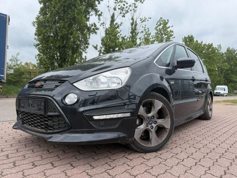 S-Max