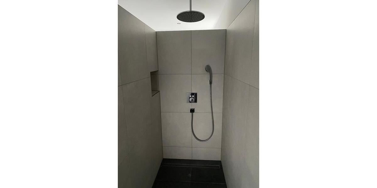 Einfamilienhaus Hockenheim - 3 Zimmer, 155 m&sup2;, 1.800&euro; | Angebot:25285346