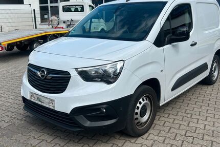 Opel Combo 99.000 km 9.999 &euro; Worms 67547