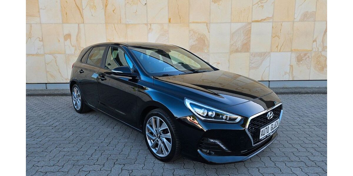Hyundai i30 69.900 km 13.490 &euro; Schwetzingen 68723