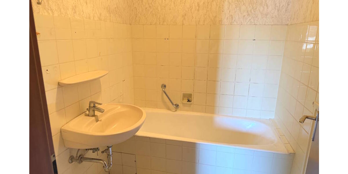 Etagenwohnung Worms Neuhausen - 3 Zimmer, 88 m&sup2;, 169.000&euro; | Angebot:26291468