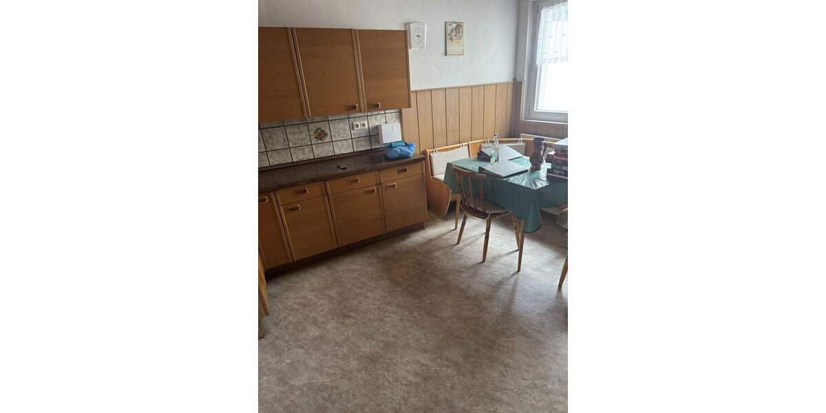 Charmantes Einfamilienhaus mit vielseitiger Scheune und historischem Flair in Philippsburg! 5 zimmer