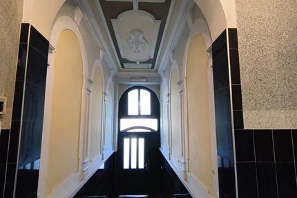 4-er-WG-geeignet! 4 12 ZKBB im Historischer Kulturdenkmal, U 6-Quadrat 4 zimmer