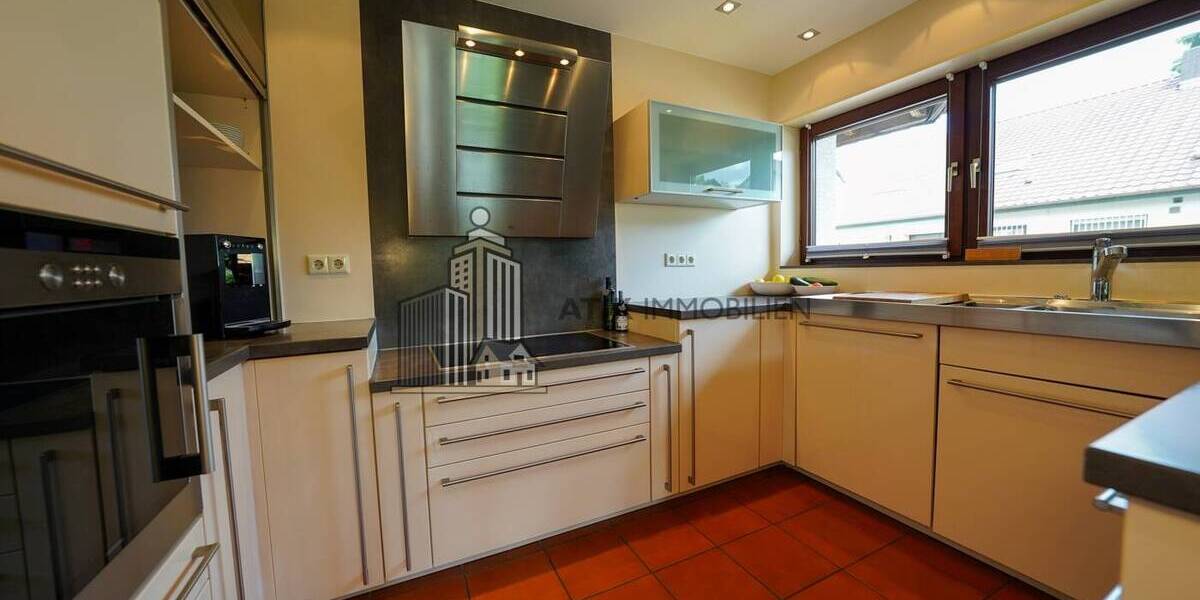 ATIK: Exklusives Ein- bis Zweifamilienhaus auf großem Eck-Grundstück mit möglicher Einliegerwohnung - Einfamilienhaus Leimen / Sankt Ilgen St Ilgen | Angebot:26267177