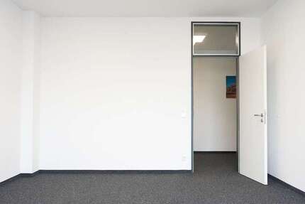 Büro in Mannheim 1.382 € 212 m² zimmer