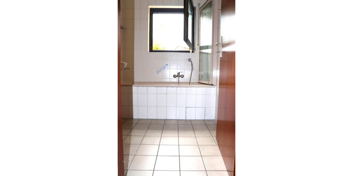 Mehrfamilienhaus, Wohnhaus Hockenheim - 2 Zimmer, 64 m&sup2;, 225.000&euro; | Angebot:25869572