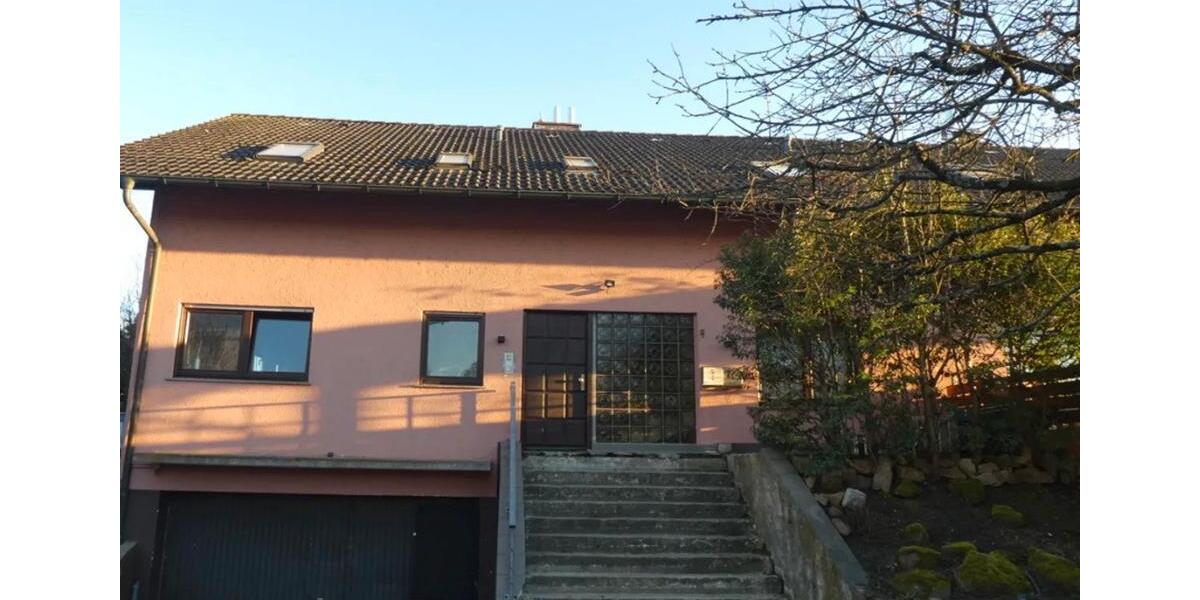 Dachgeschoßwohnung Weinheim - 4 Zimmer, 106 m&sup2;, 229.000&euro; | Angebot:26295957