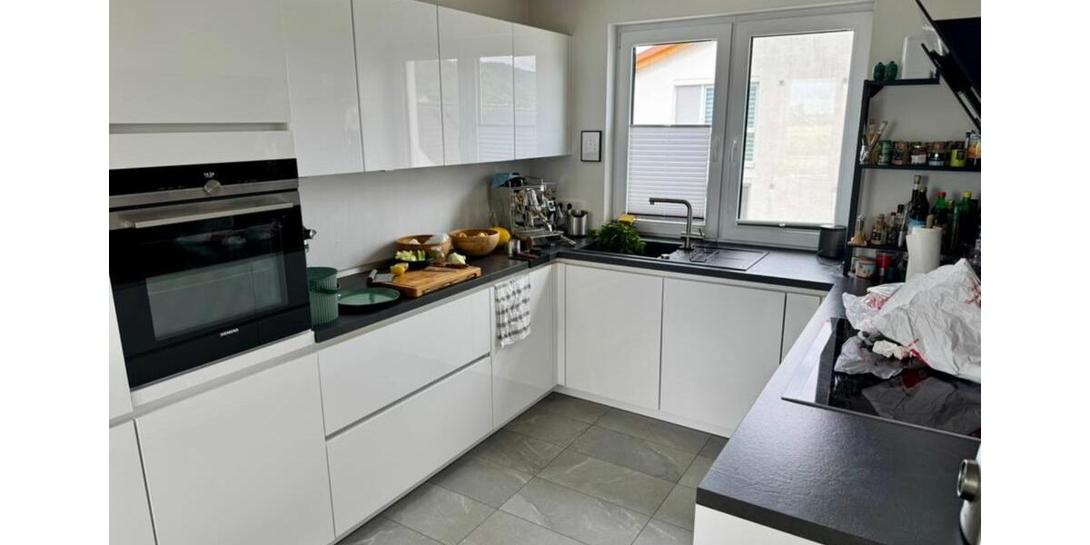 Helle moderne Etagenwohnung mit Südblick & Top-Ausstattung 4.5 zimmer