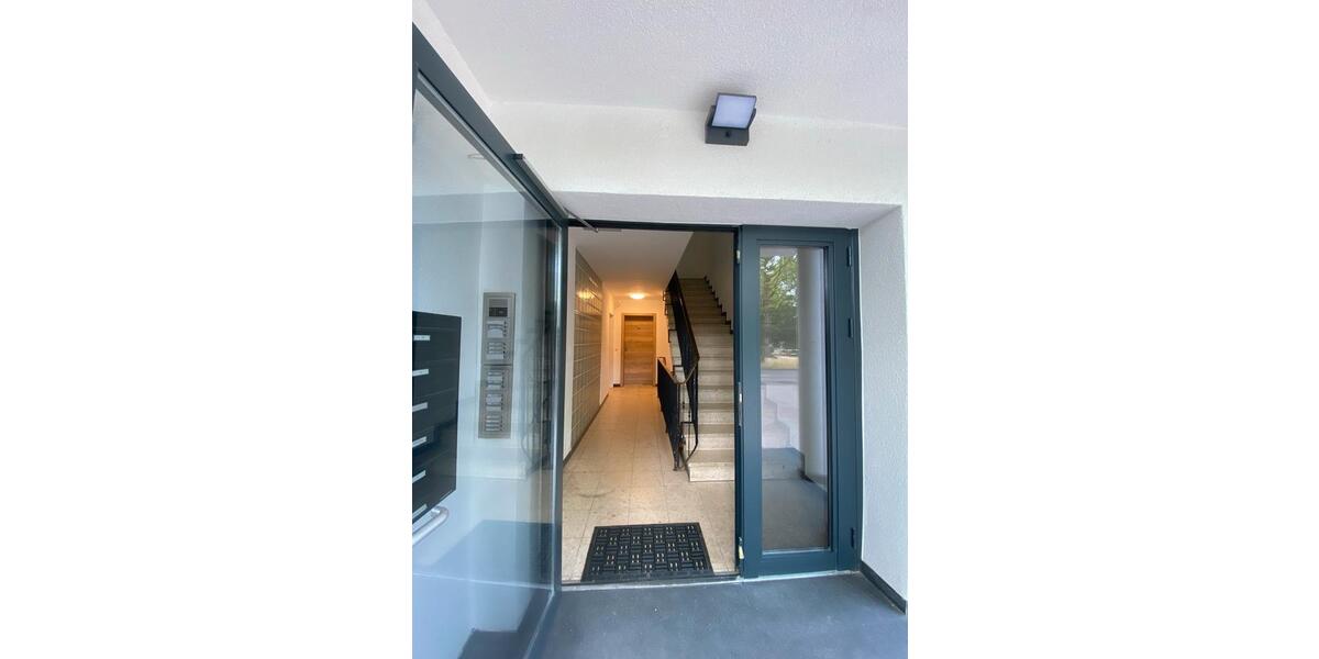 Etagenwohnung Ludwigshafen am Rhein Ludwigshafen-Hemshof - 1 Zimmer, 25 m&sup2;, 750&euro; | Angebot:26536476