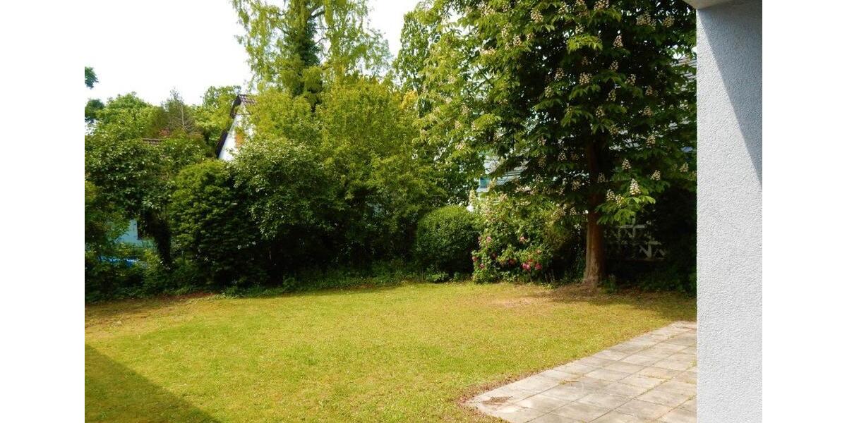 Doppelhaushälfte Schwetzingen - 7 Zimmer, 180 m&sup2;, 2.100&euro; | Angebot:26241969