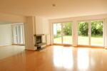 Doppelhaushälfte Schwetzingen - 7 Zimmer, 180 m&sup2;, 2.100&euro; | Angebot:26241969