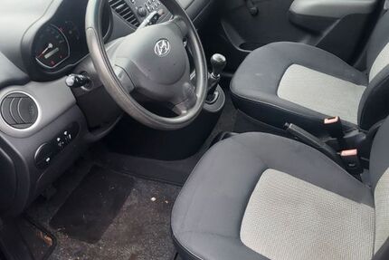 Hyundai i10 126.000 km 1.900 &euro; Edingen Neckarhausen 68535