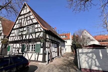 Haus Lampertheim - 1 Zimmer, 361 m&sup2;, 750.000&euro; | Angebot:26230251