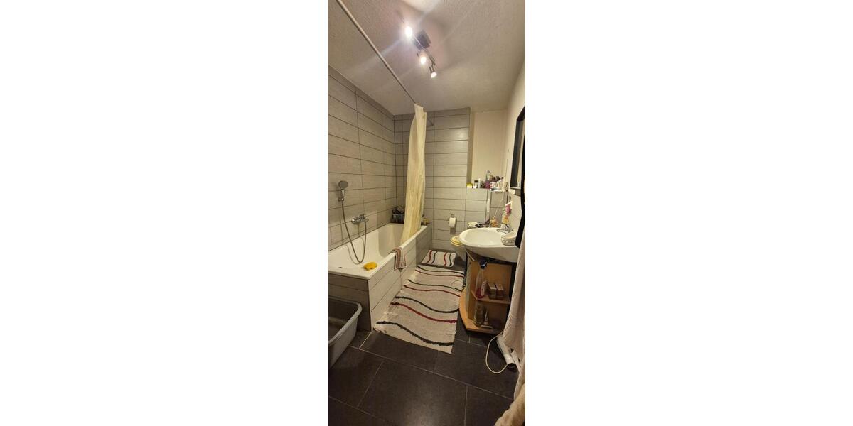 Erdgeschoßwohnung Lampertheim - 2 Zimmer, 76 m&sup2;, 690&euro; | Angebot:24867684